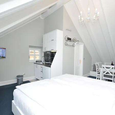 Gæstehus Palace Square 3*