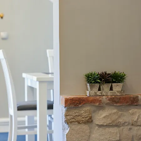 بيت ضيافة Palace Square