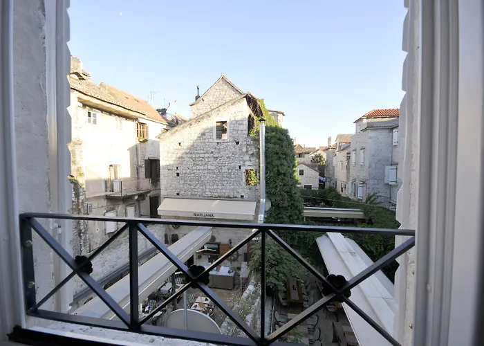 Gasthuis Palace Square