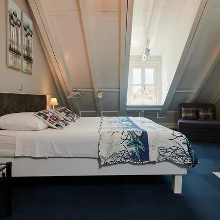 Guest house Palace Square Trogir