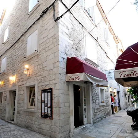 Palace Square Guest house Trogir