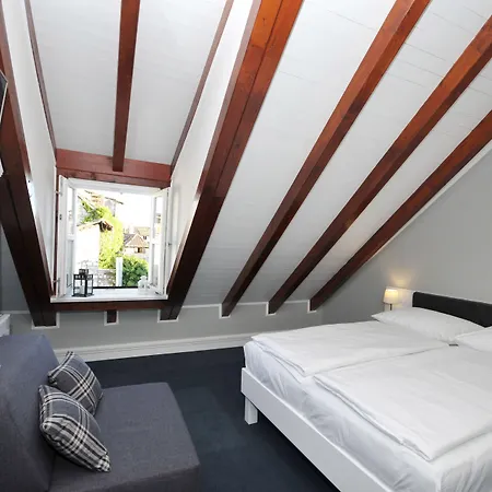 中央广场宫殿旅馆