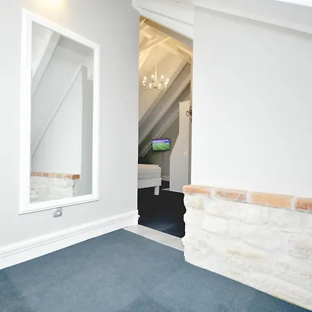 Guest house Palace Square 3*