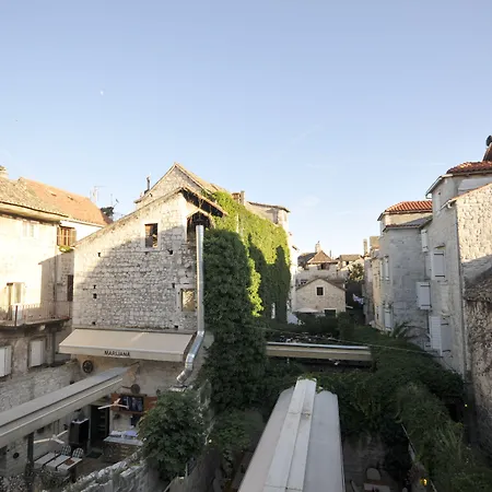 Palace Square Trogir