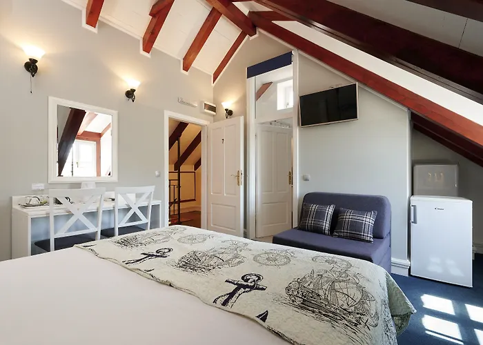 Gasthuis Palace Square 3*