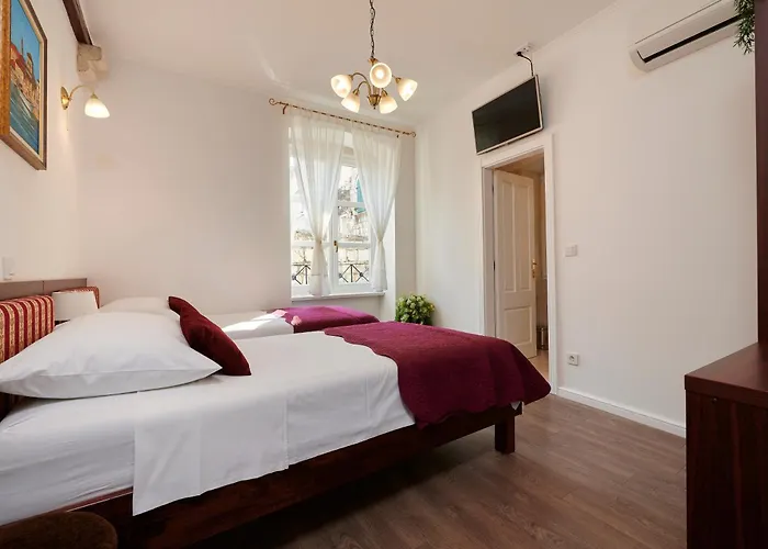 Affittacamere Palace Square Traù