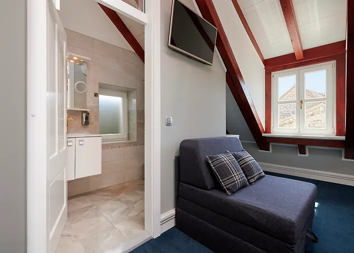 Palace Square Affittacamere 3*